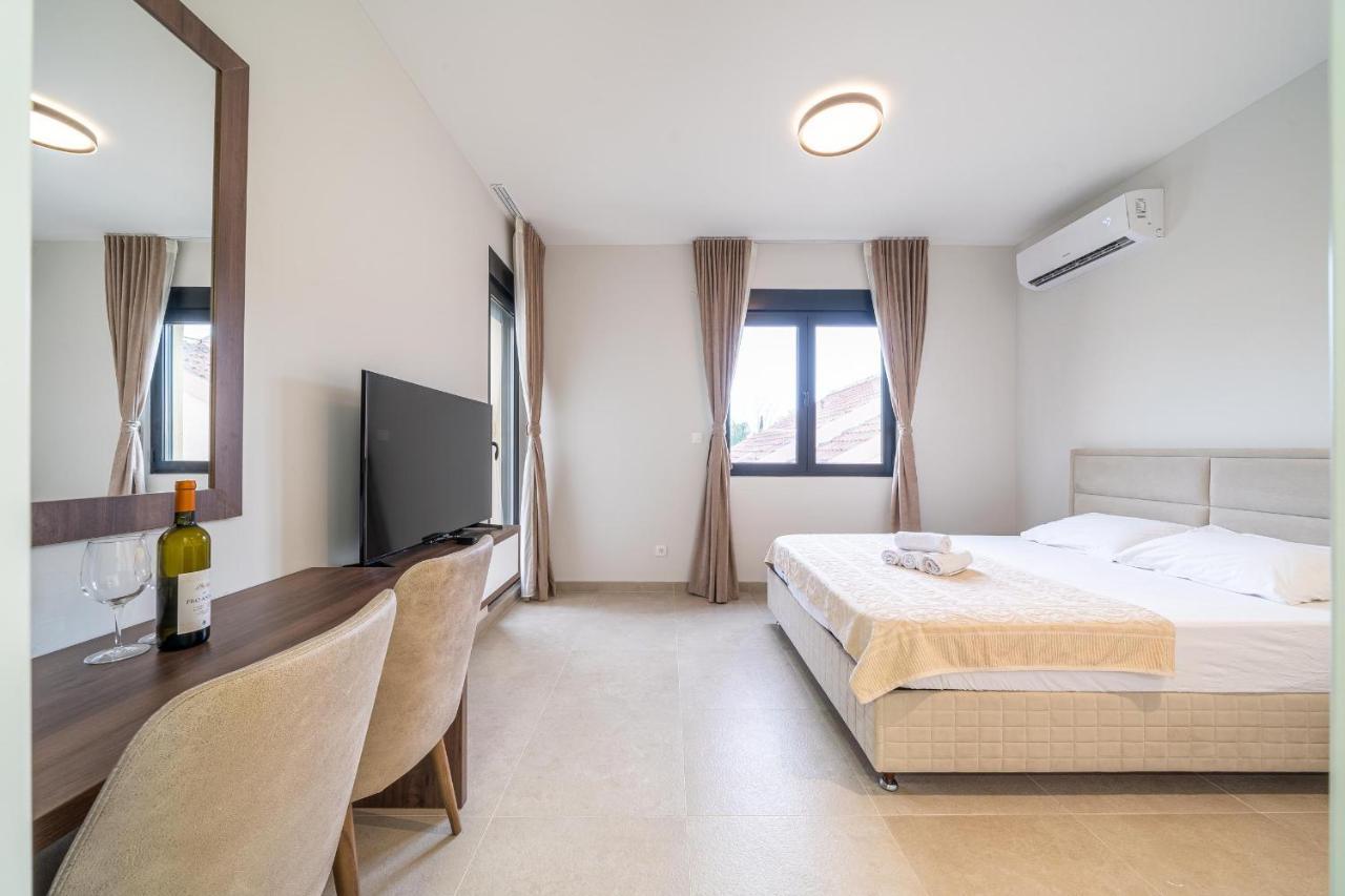 Studio Apartment N2 Tivat Kültér fotó